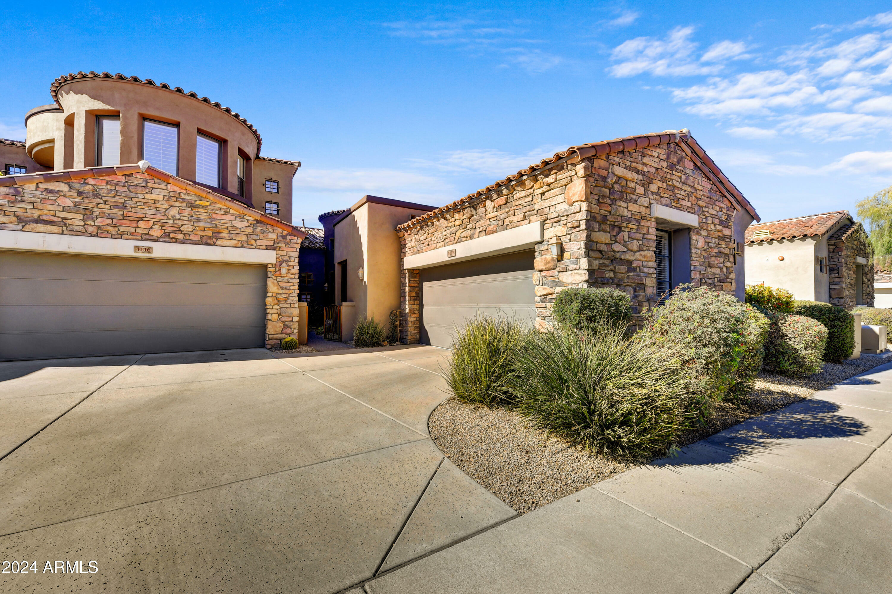 Property Photo:  19550 N Grayhawk Drive 1117  AZ 85255 