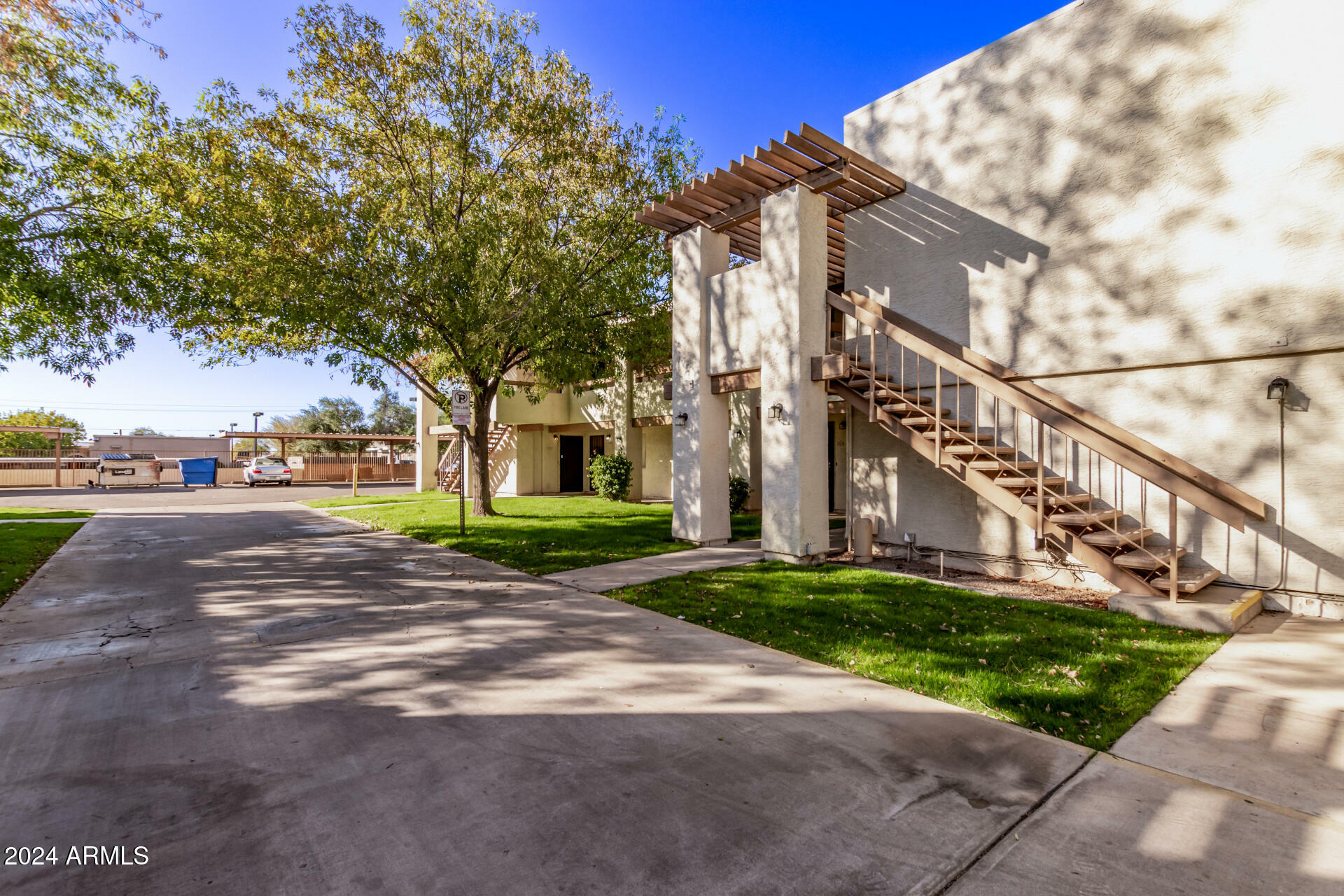 Property Photo: 8842 N 8th Street 208 AZ 85020