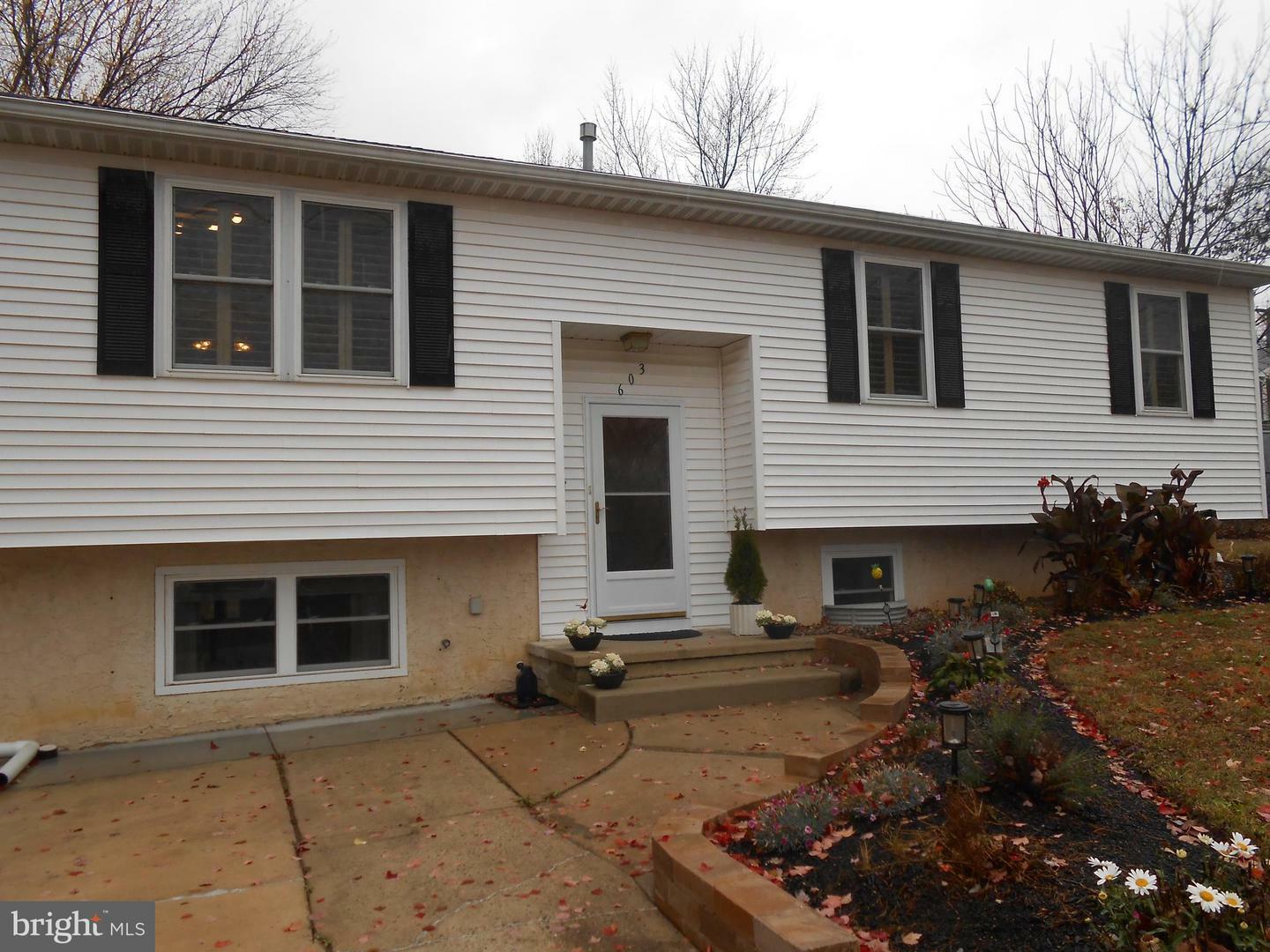 Property Photo:  603 Bloomfield Drive  NJ 08060 