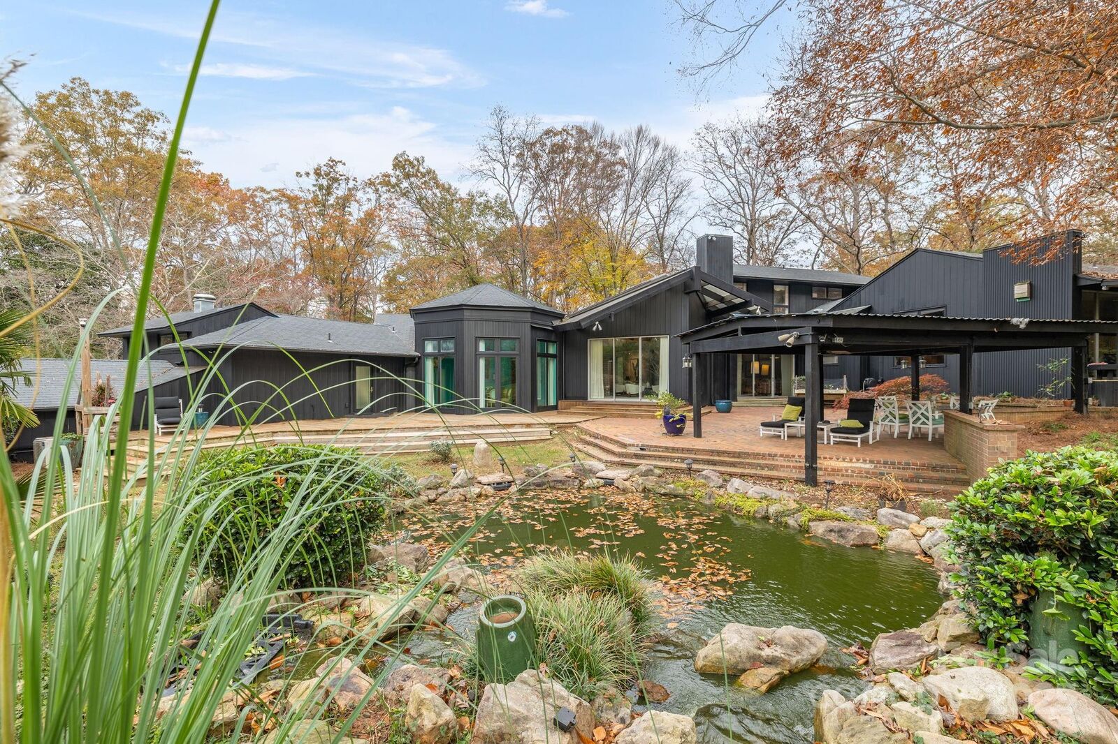 Property Photo:  2850 Galsworthy Drive  NC 27106 