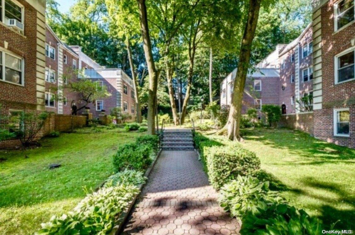 Property Photo:  822 Palmer Road 2B  NY 10708 