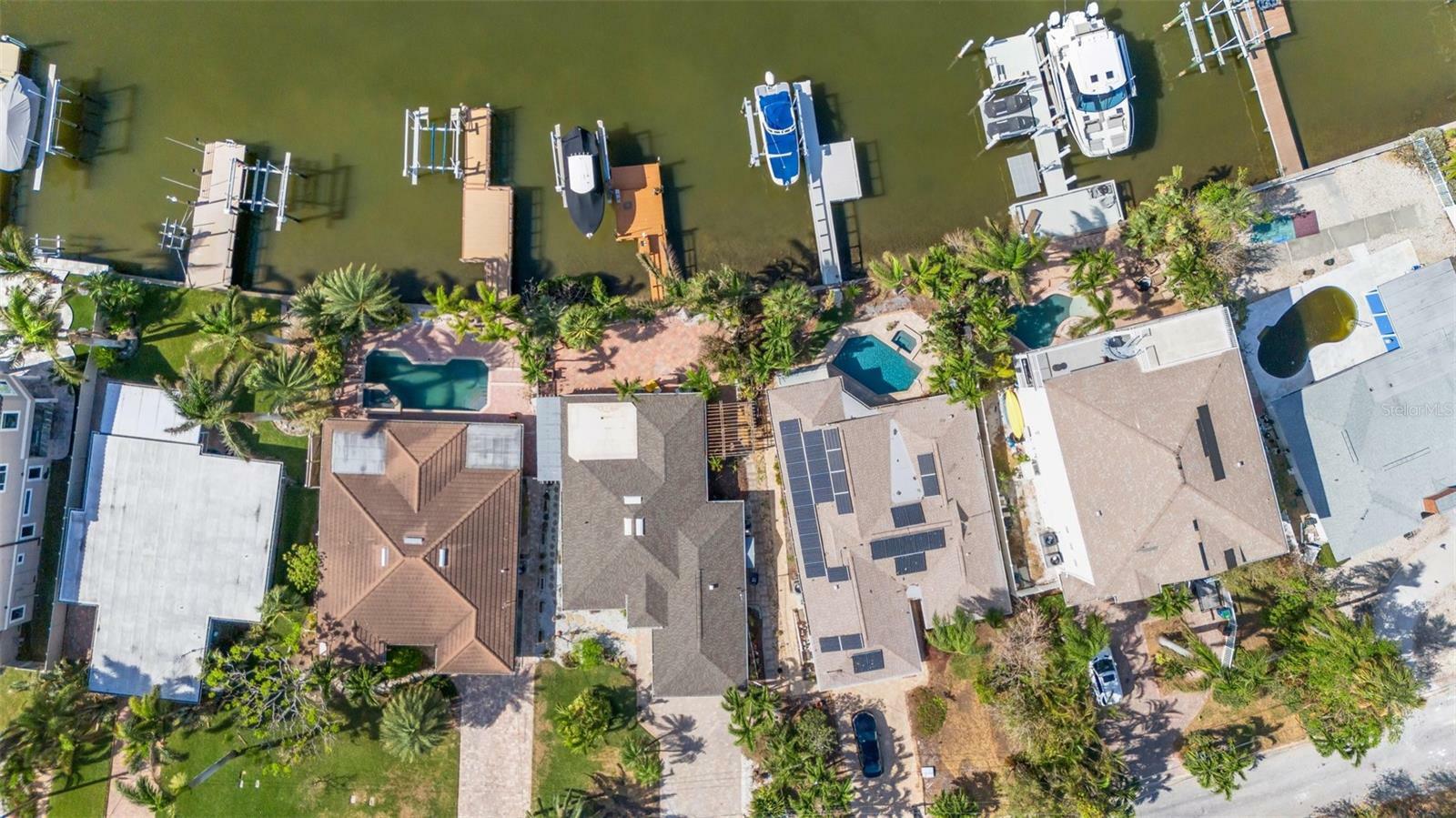 Property Photo:  405 Harbor Drive S  FL 33785 