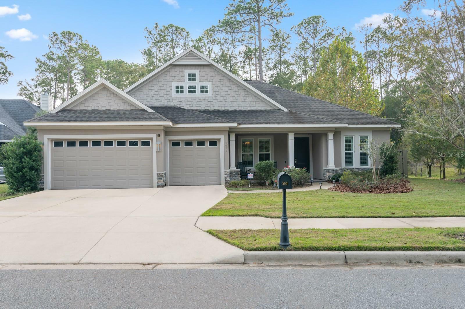 Property Photo: 5051 NW 36th Road FL 32606