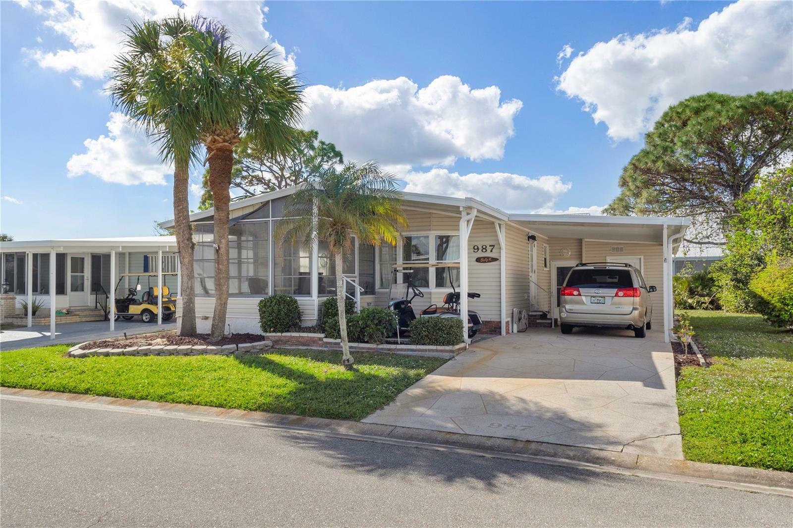 Property Photo:  2100 Kings Highway 987  FL 33980 