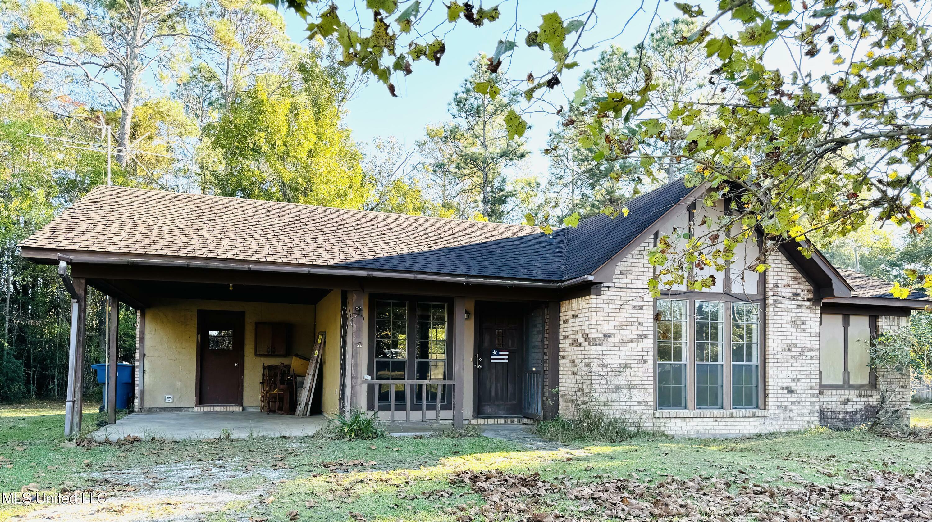 Property Photo:  11025 Valley Forge Road  MS 39562 