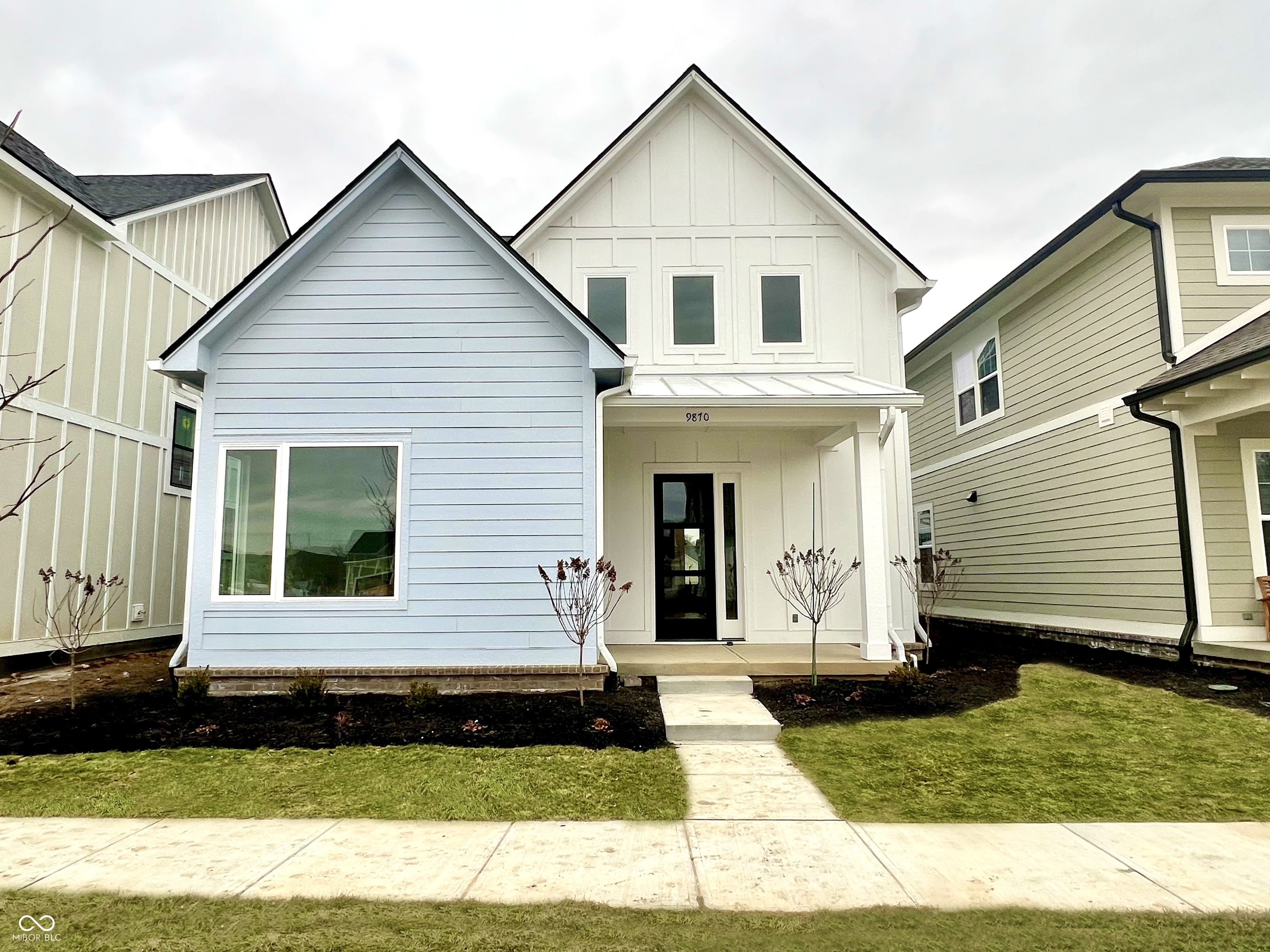 9870 Bucklebury Lane  Carmel IN 46280 photo