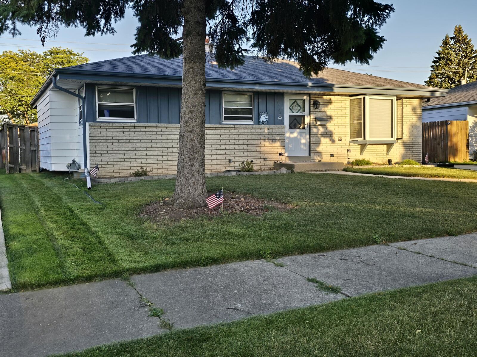 Property Photo: 5736 S Indiana Ave WI 53110