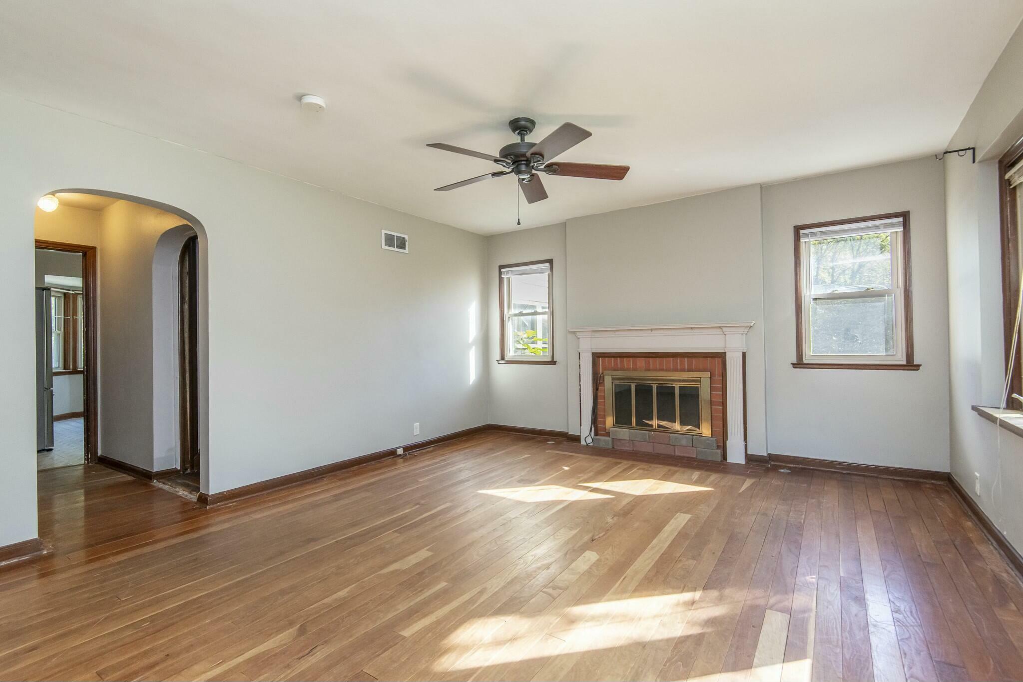 Property Photo:  620 W Monrovia Ave  WI 53217 