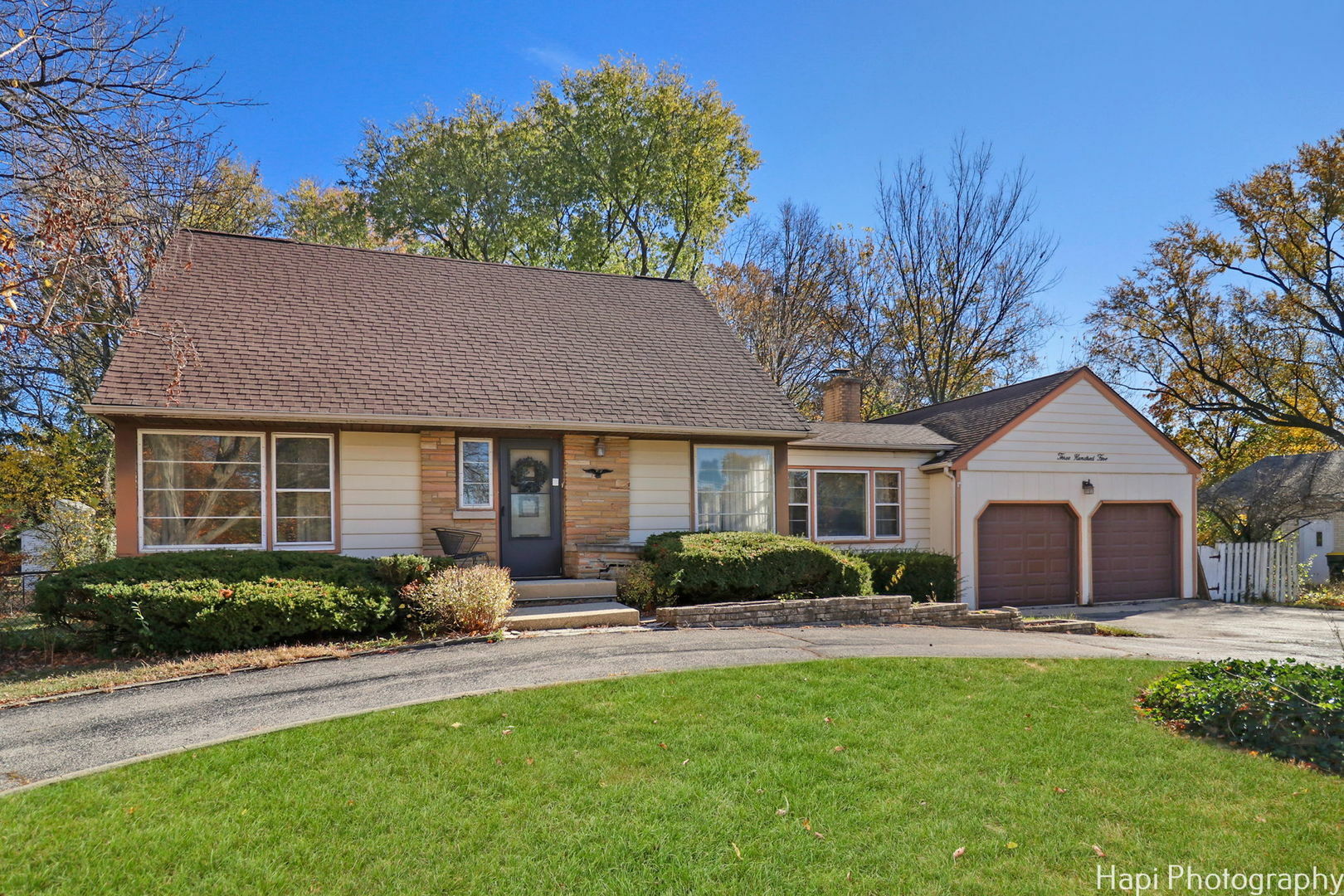 Property Photo:  305 N Schoenbeck Road  IL 60070 