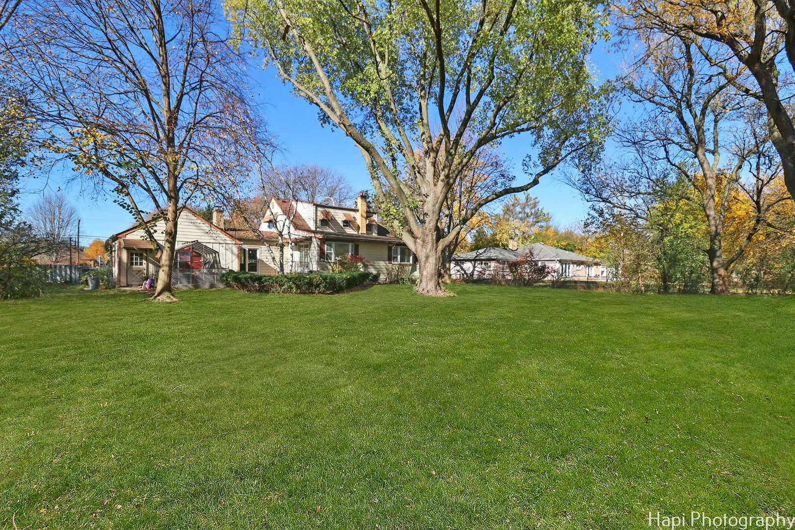 Property Photo:  305 N Schoenbeck Road  IL 60070 