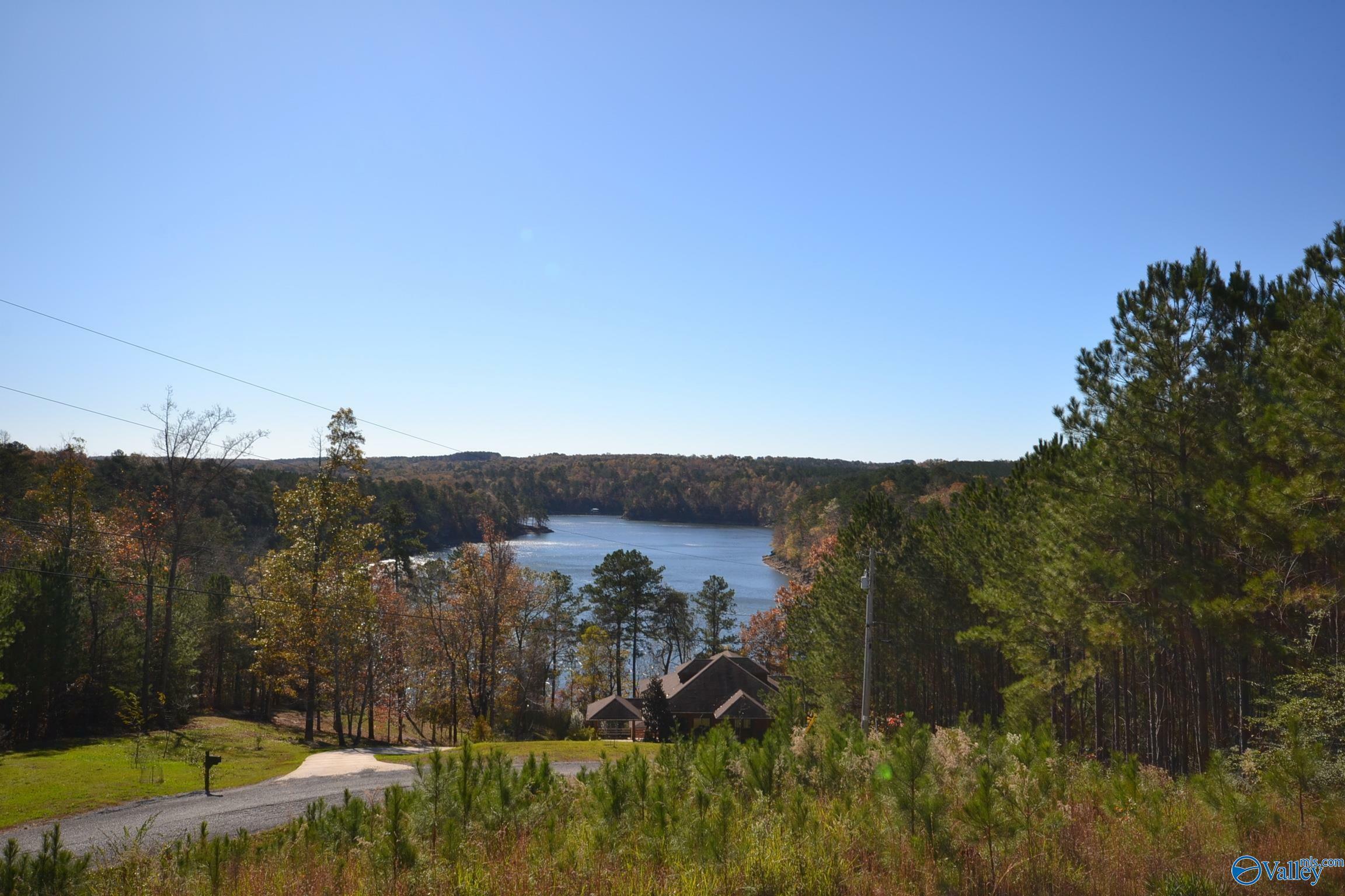 Property Photo:  484 Rock Creek Penninsula  AL 35541 