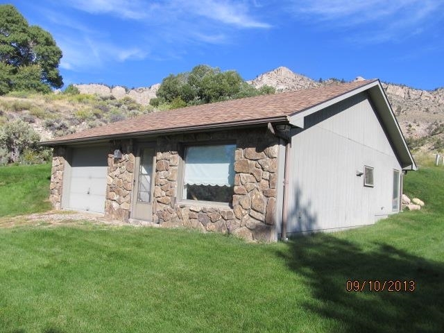 Property Photo:  3873 North Fork Hwy  WY 82414 