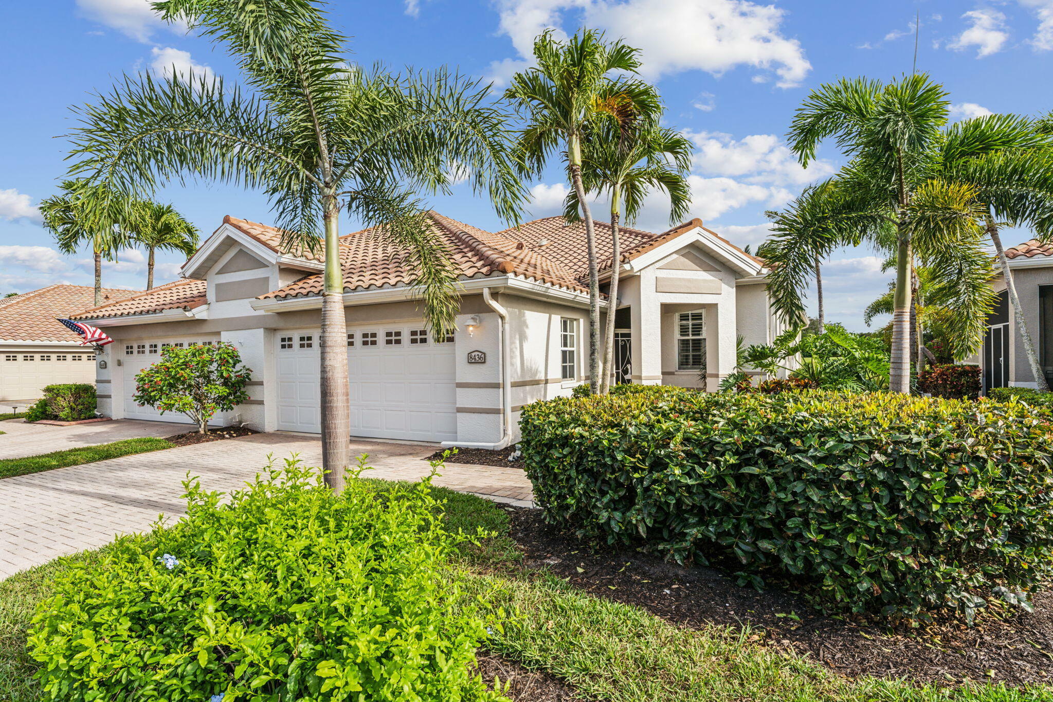 Property Photo:  8436 Brittania Drive  FL 33912 