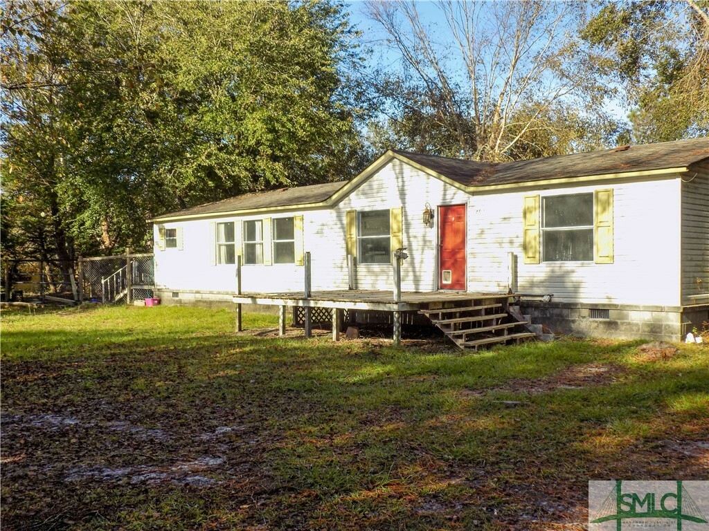 Property Photo:  203 Eagle Court  GA 31329 