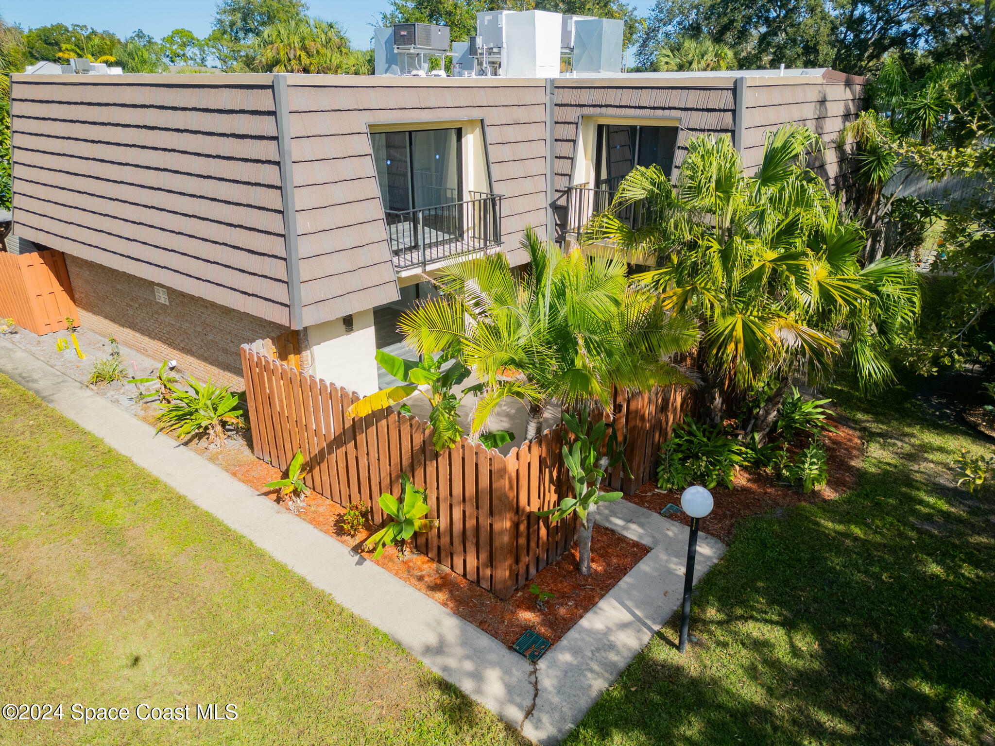 Property Photo:  3317 Vista Oaks Circle NE  FL 32905 