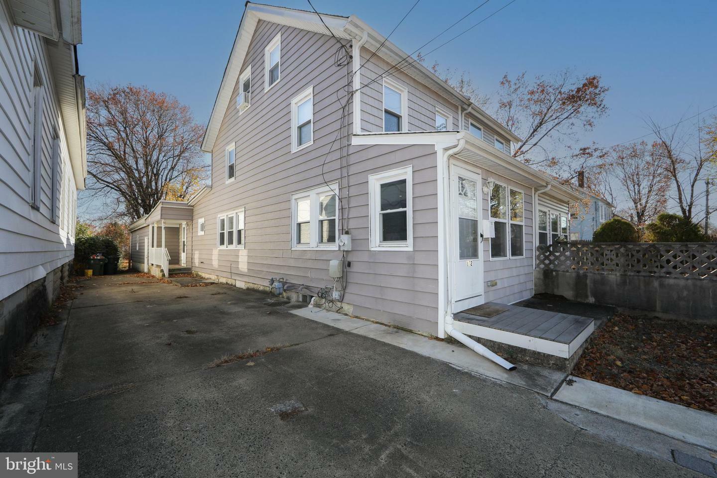 Property Photo:  132 Oak Street  NJ 08094 