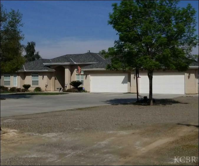 Property Photo:  10741 7th Avenue  CA 93230 