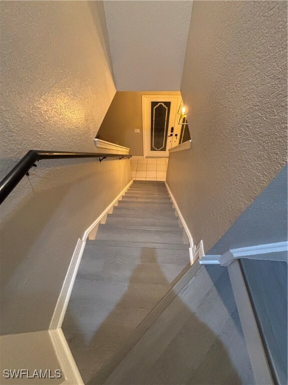Property Photo: 2864 Blossom Court FL 34120