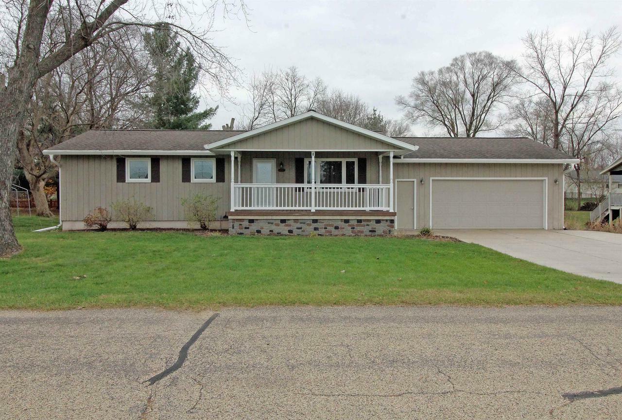 Property Photo:  327 Herman Street  WI 53503 