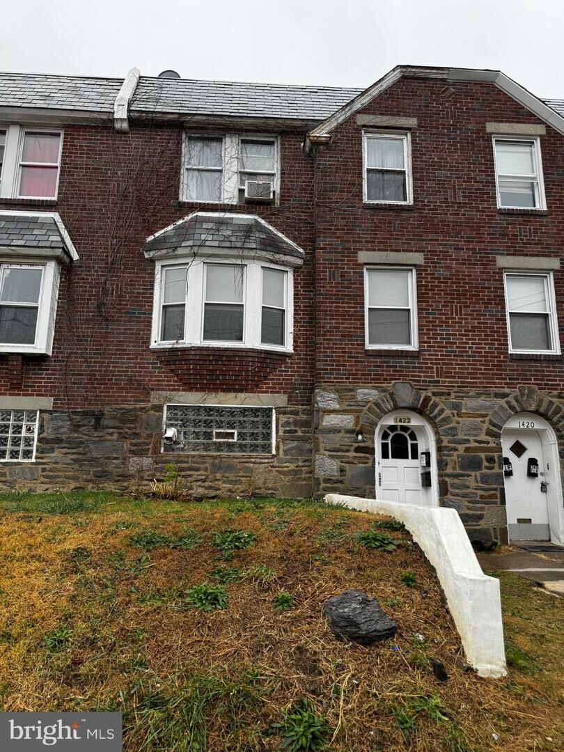 Property Photo:  1422 Greeby Street 1  PA 19111