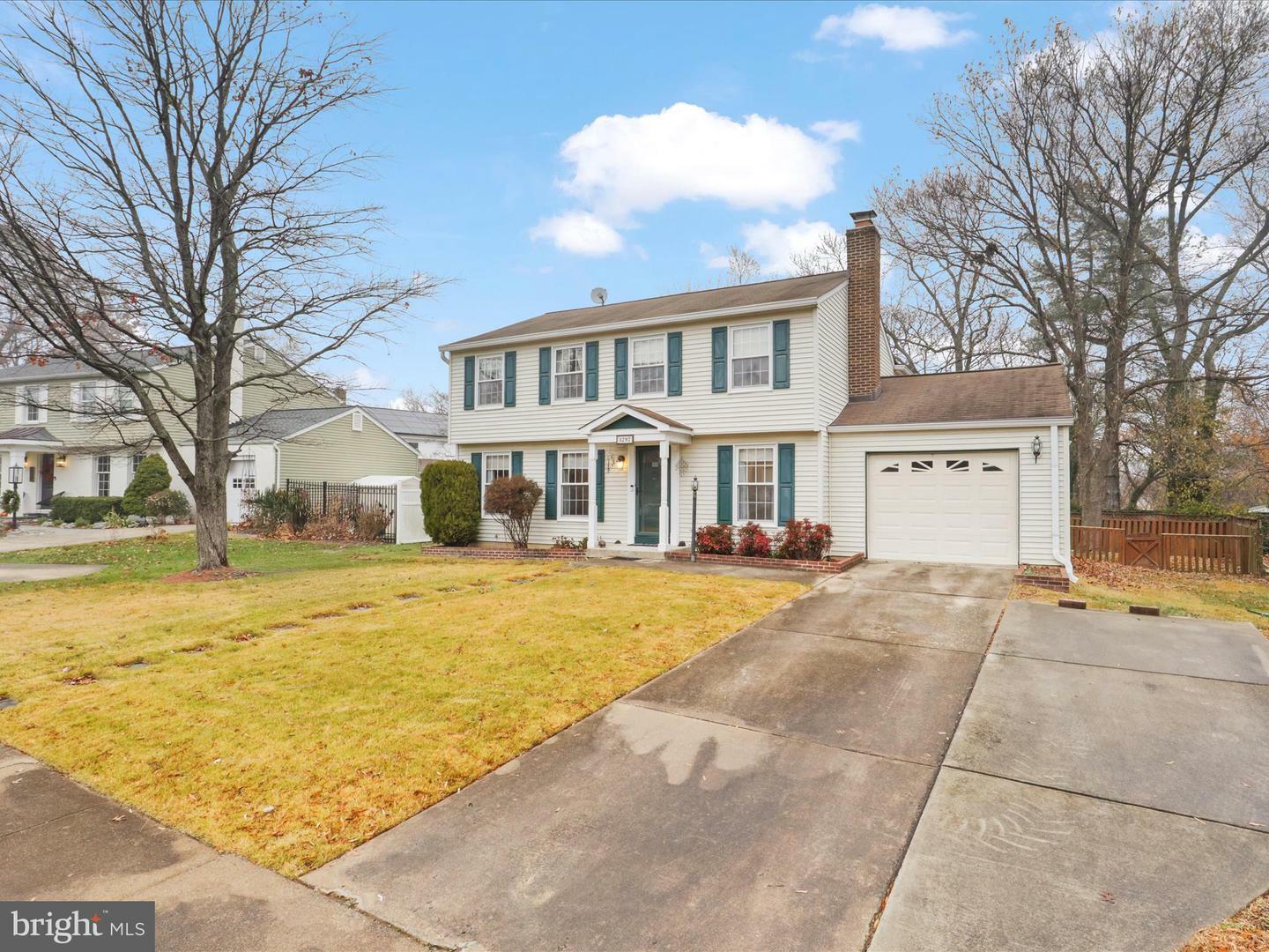 Property Photo:  3297 Blue Heron Drive  VA 22042 