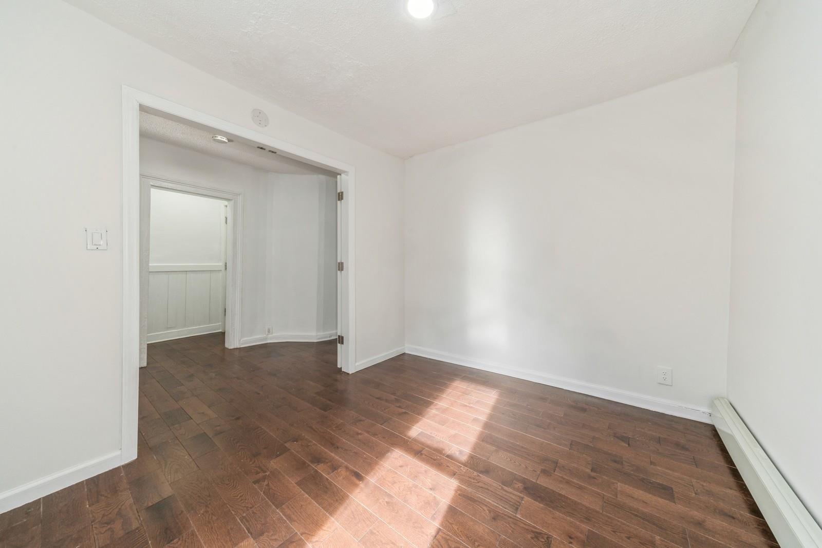 Property Photo:  23 Westervelt Pl 1  NJ 07304 