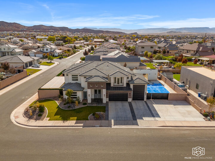 Property Photo: 2676 E 2930 S UT 84790