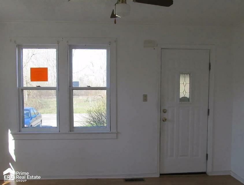 Property Photo:  6458 Summit Street  MI 48458 