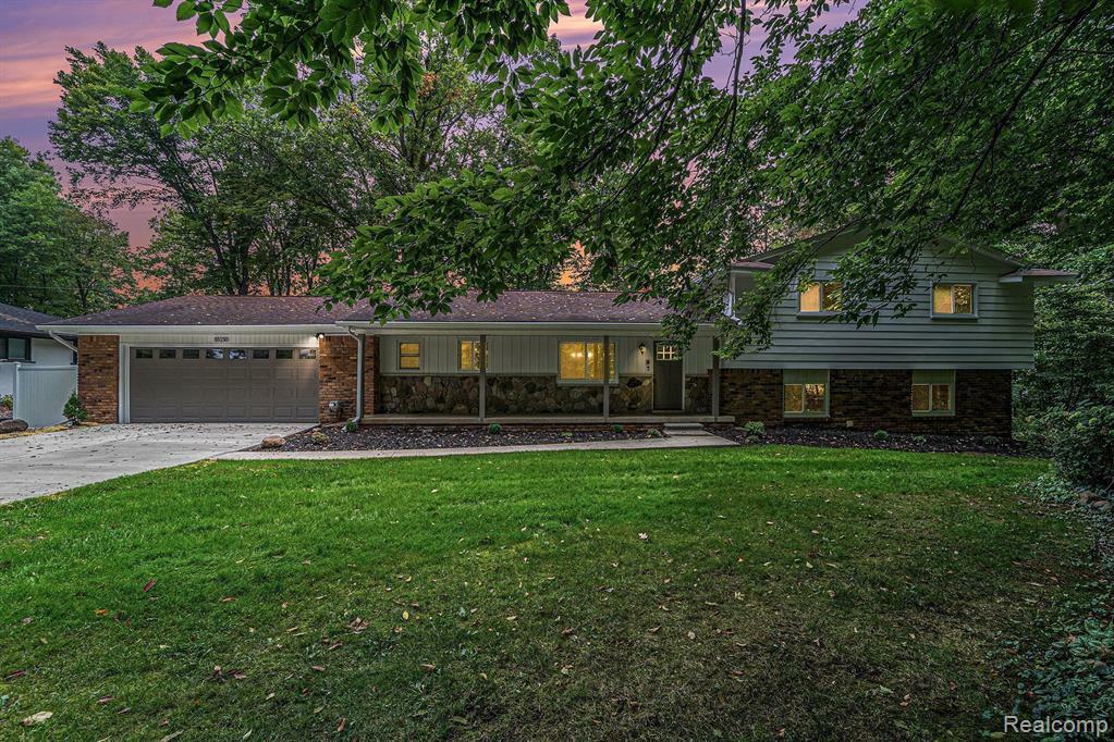 Property Photo: 35150 Muer Pl MI 48331 2046