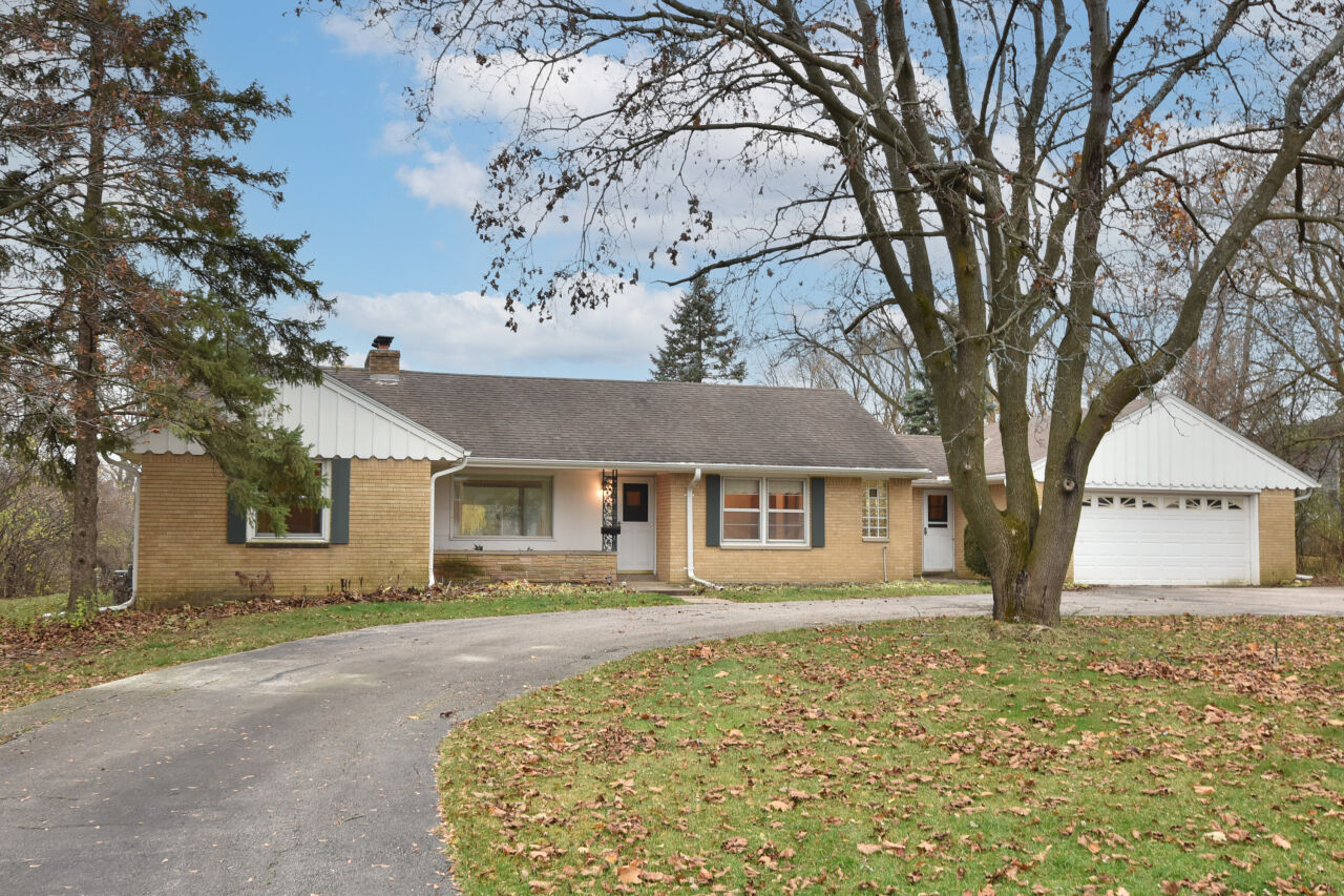 Property Photo: 17765 Gebhardt Rd WI 53045