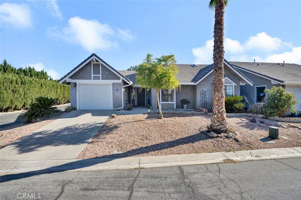 Property Photo:  1331 Freedom Way  CA 92583 