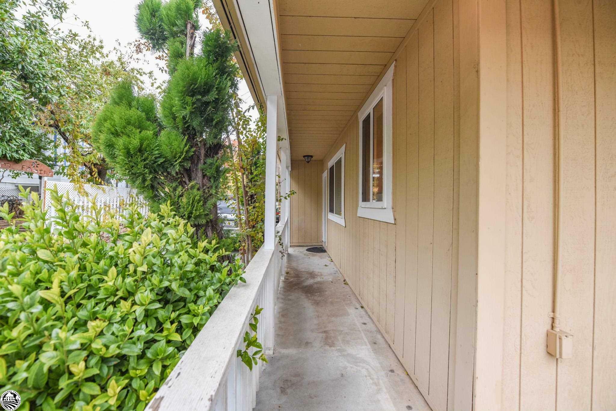 Property Photo:  621 Olive Street  CA 95370 