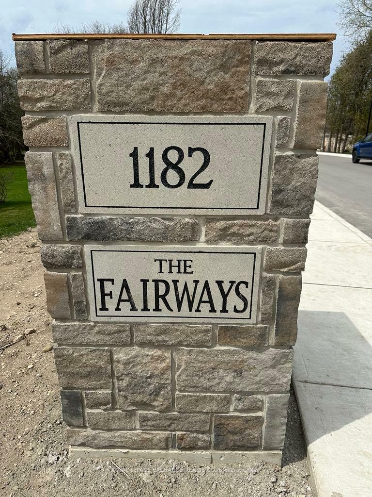 Property Photo: 1182 Queen Street 38 ON N2Z 1G4