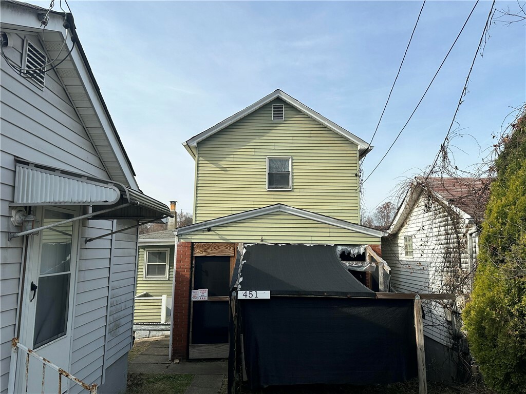 Property Photo:  447-451 Montgomery Ave  PA 15017 