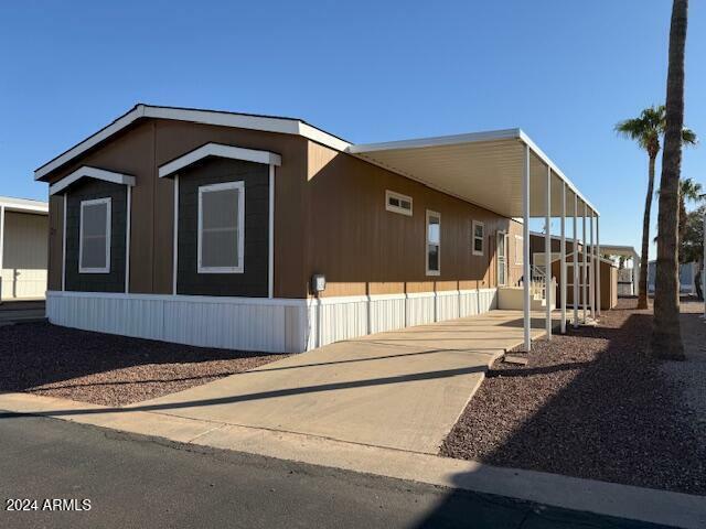 Property Photo:  2000 S Apache Road 27  AZ 85326 