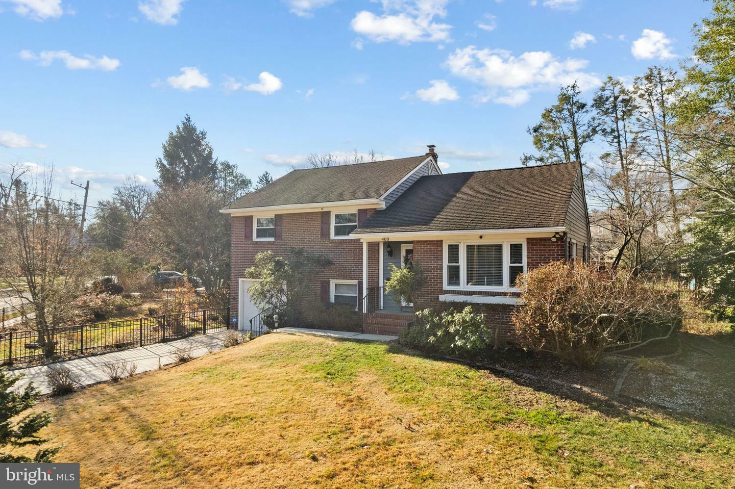 Property Photo:  400 Graisbury Avenue  NJ 08033 