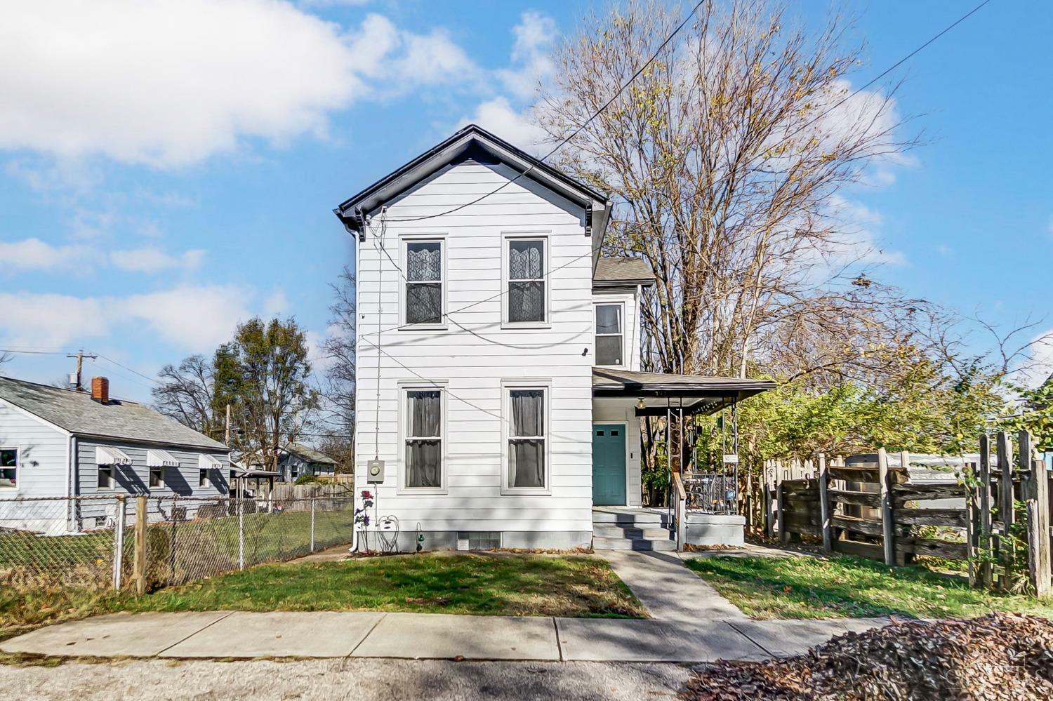 Property Photo:  1236 Hunt Avenue  OH 45013 