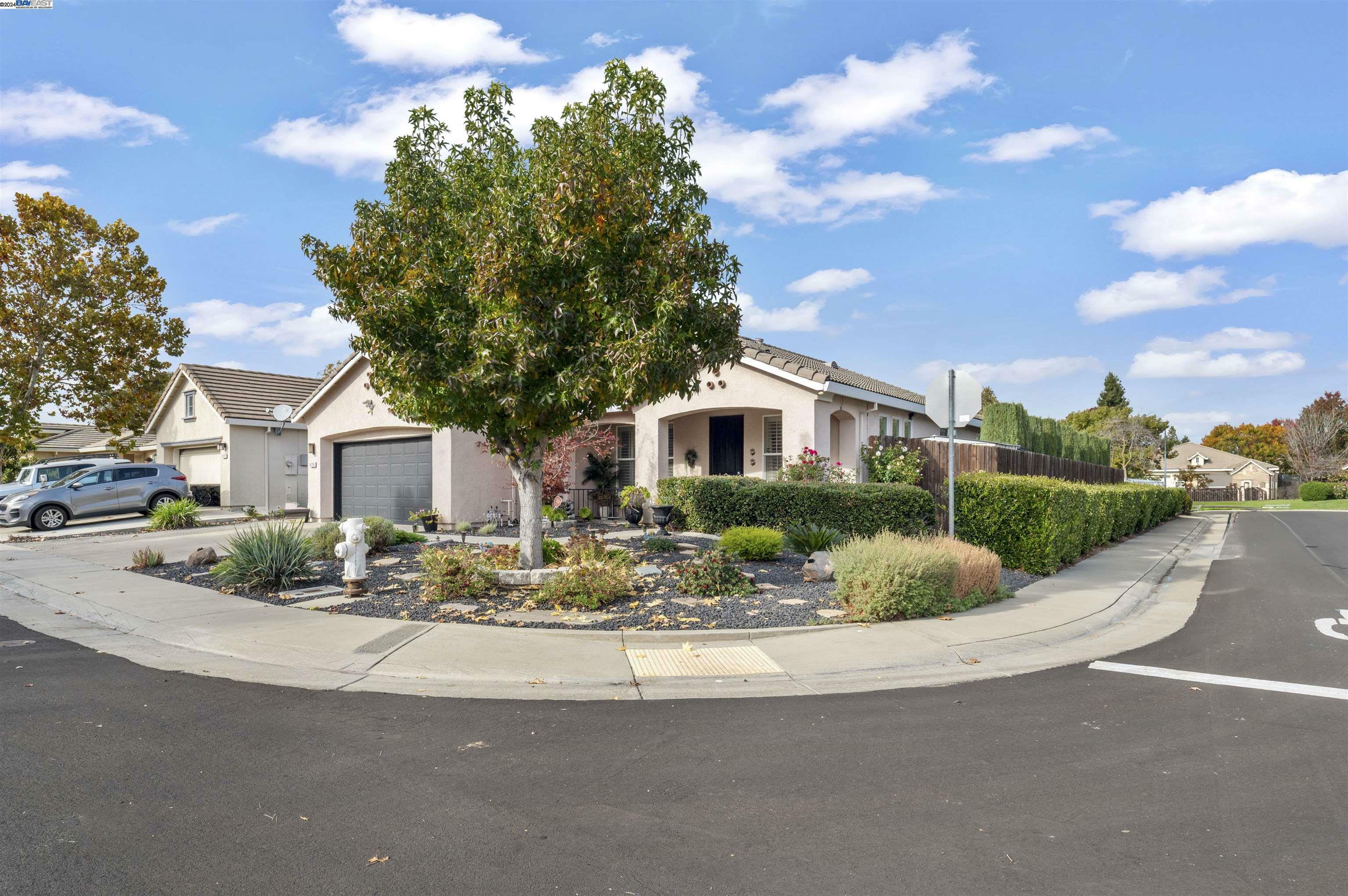 Property Photo:  5125 Cleveland Bay Way  CA 95757 