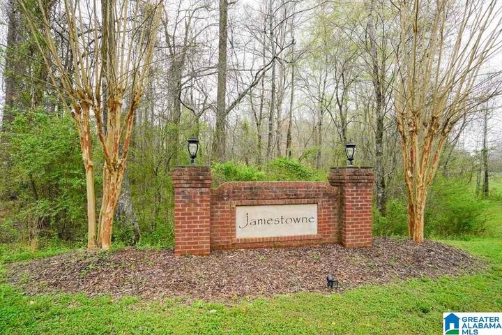 7500 Colonial Trace Circle 2  Bessemer AL 35022 photo