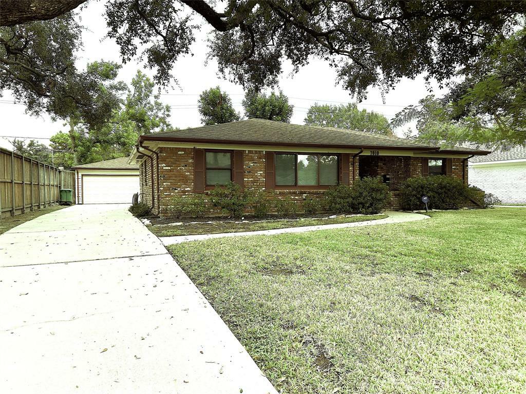 Property Photo:  7010 Shavelson Street  TX 77055 