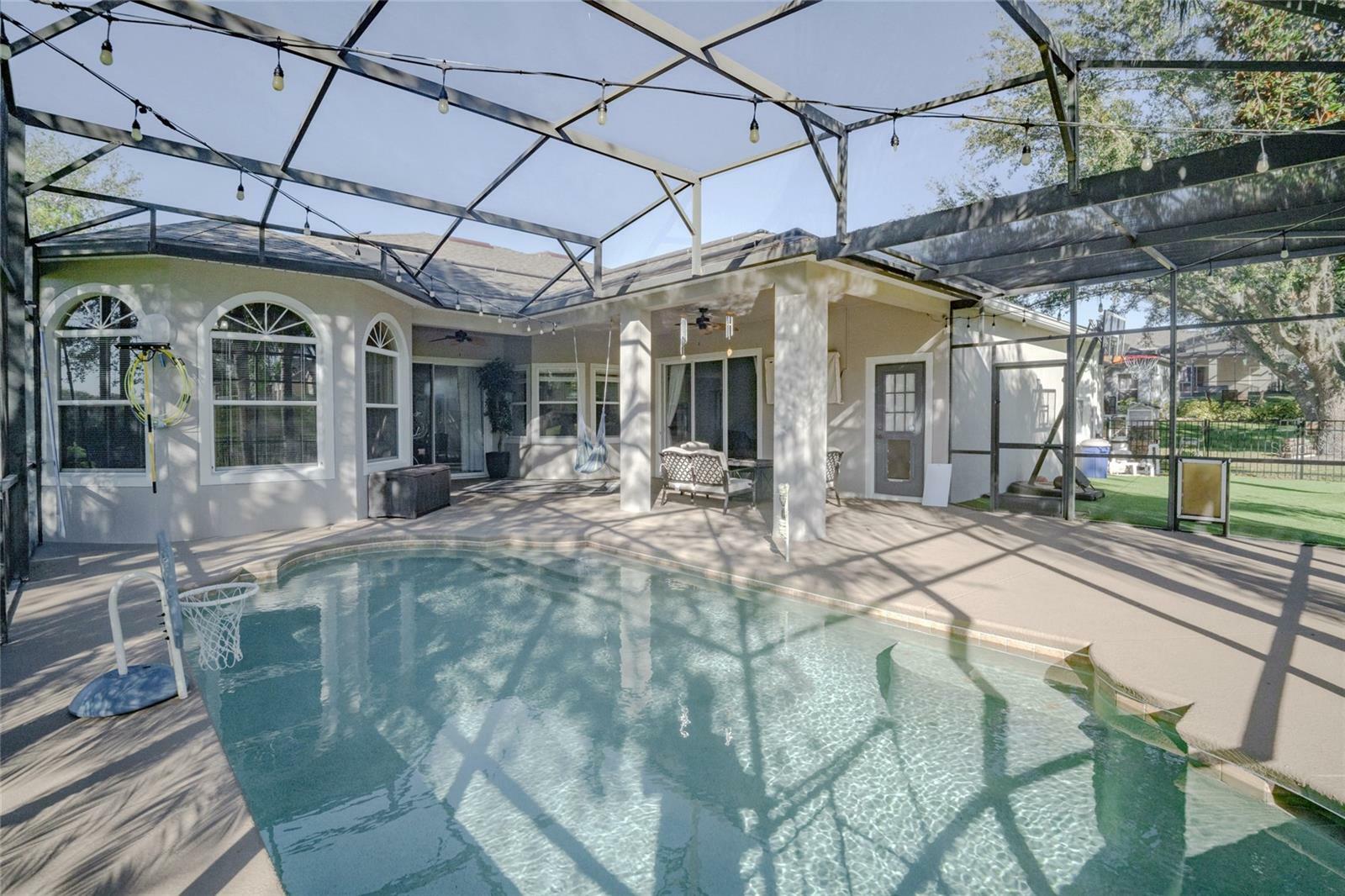 Property Photo: 1148 Calloway Cir FL 34711
