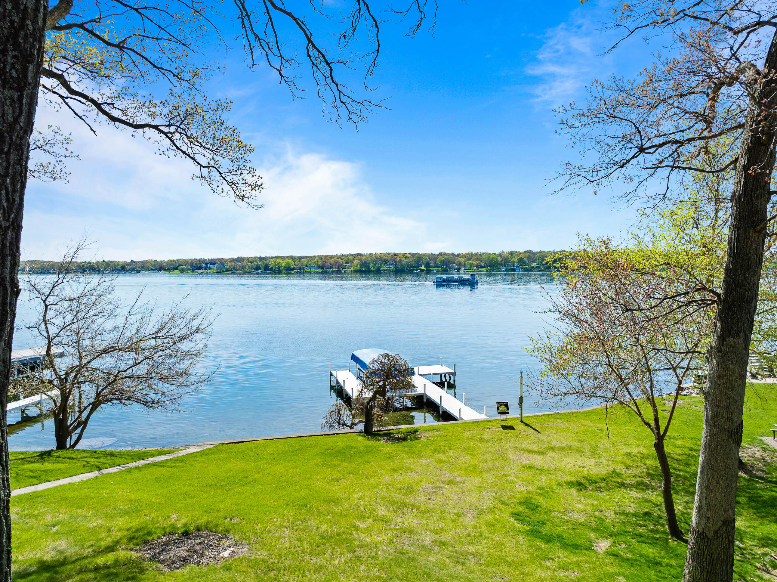 Property Photo: 2572 North Shore Dr WI 53115