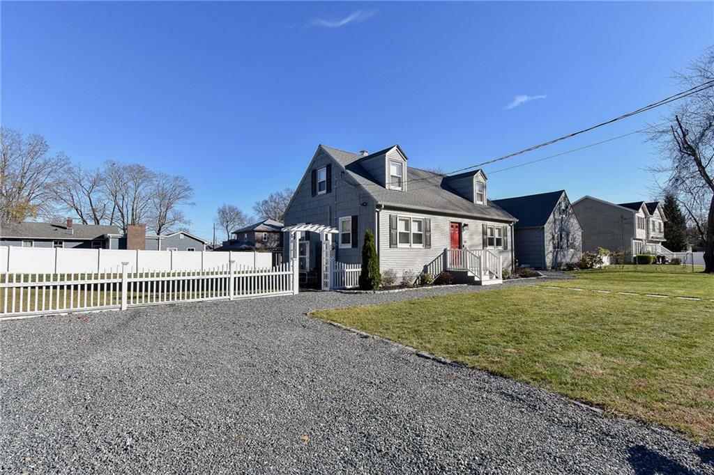 Property Photo:  110 Overlook Drive  RI 02818 