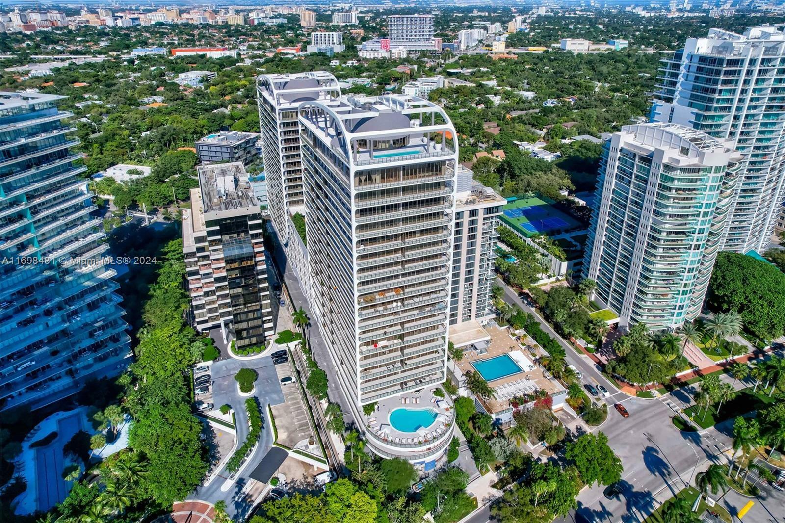 Property Photo:  2655 S Bayshore Dr 1407  FL 33133 