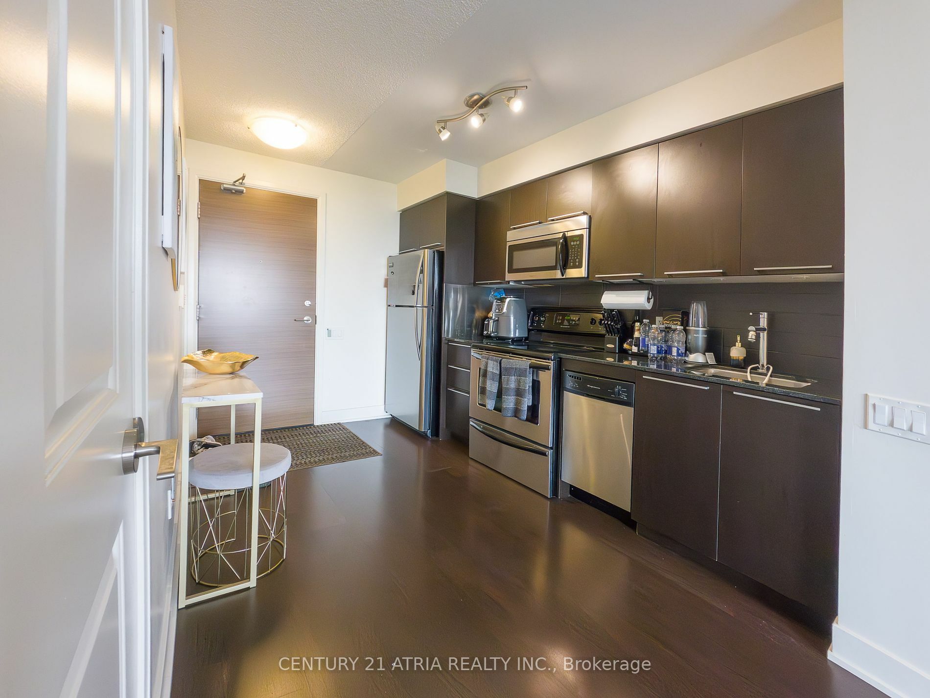 23 Sheppard Ave E 1408  Toronto ON M2N 0C8 photo