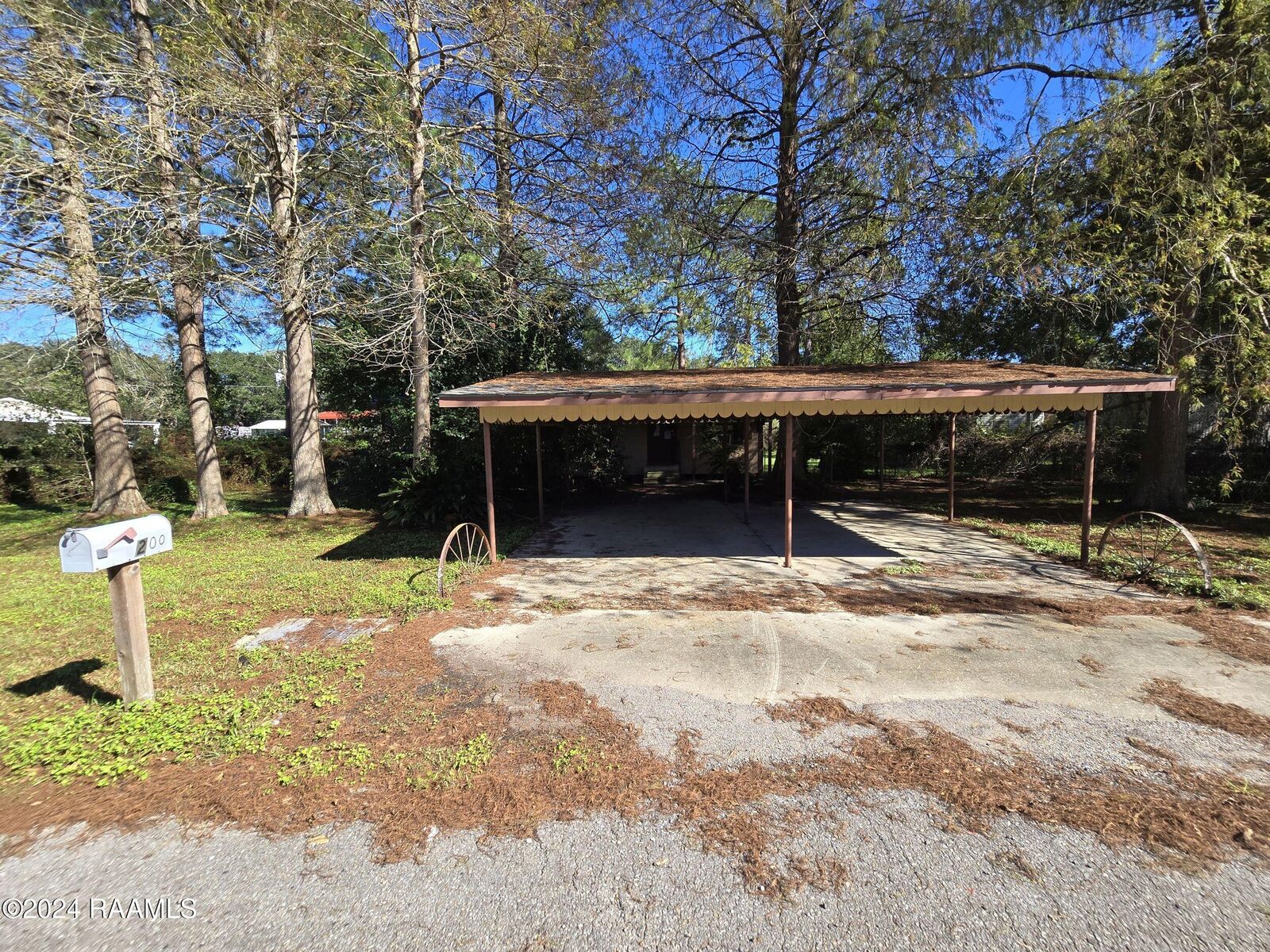 Property Photo:  200 Hurvey Street  LA 70570 