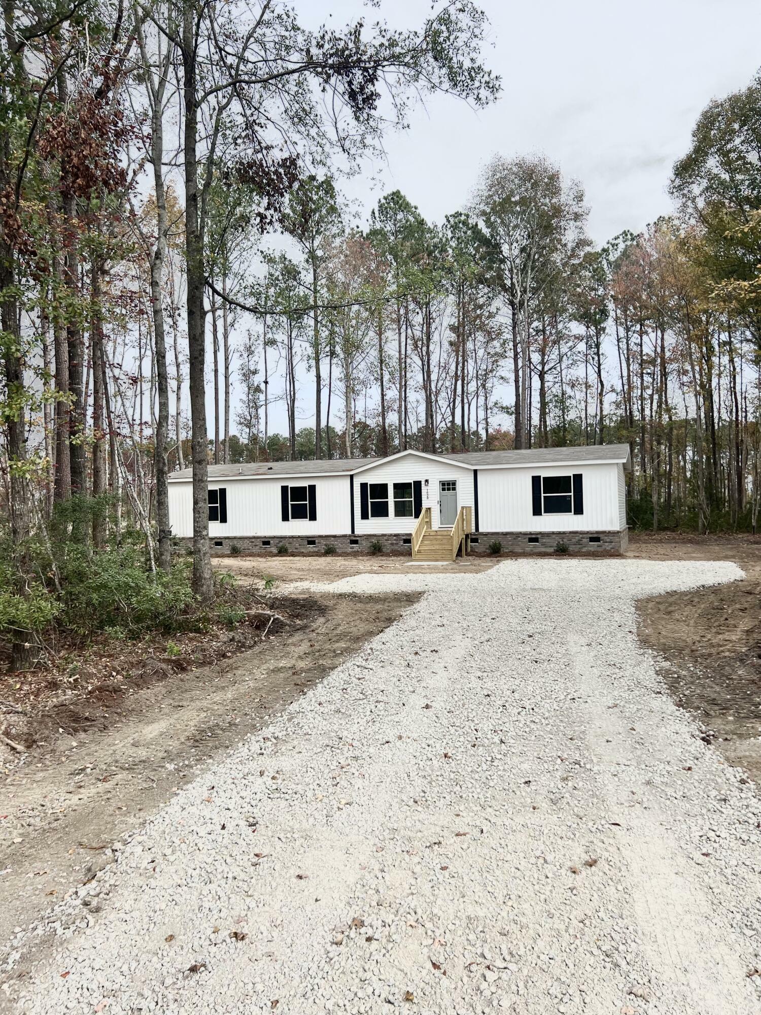 Property Photo:  1628 Hwy 6  SC 29461 