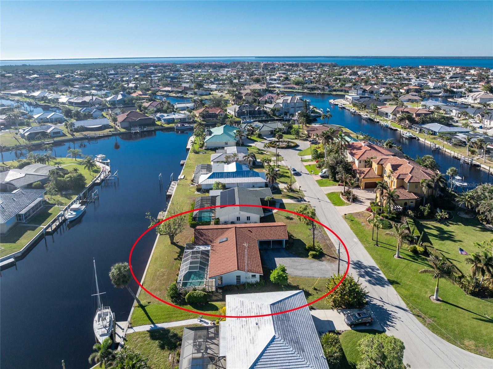 Property Photo:  2111 Bayou Road  FL 33950 
