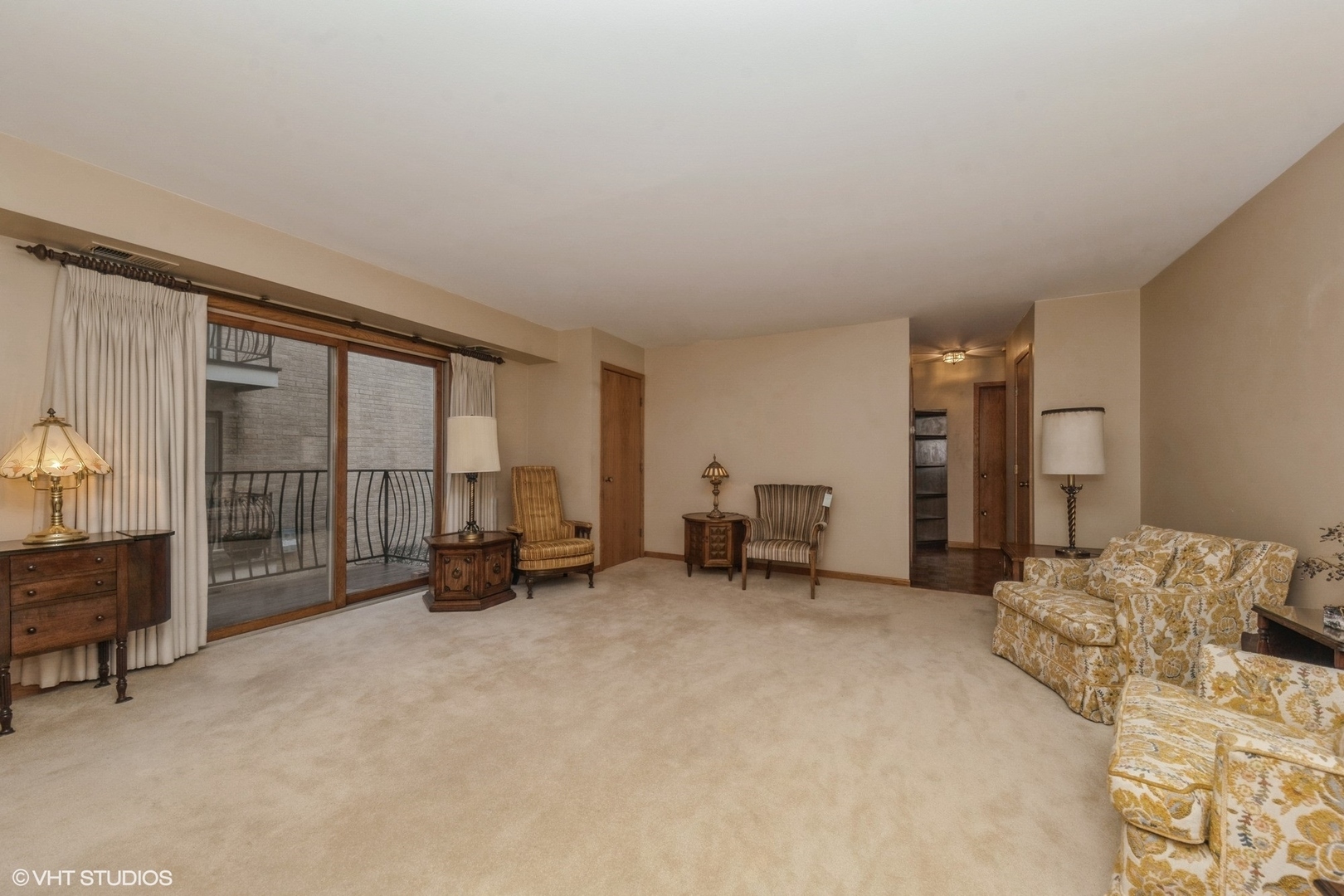 Property Photo:  2431 N 77th Avenue 2W  IL 60707 