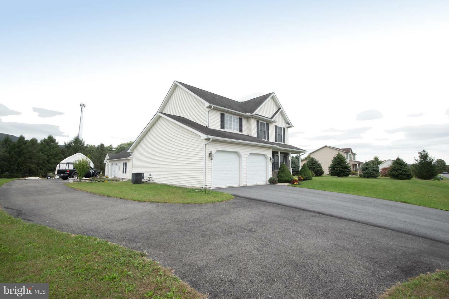 Property Photo:  501 Steven Drive  PA 19534 